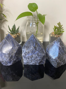 Sodalite Standing Point