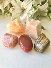 Load image into Gallery viewer, Sacral Chakra Stone Set