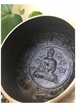 Load image into Gallery viewer, Medium Tibetan Singing Bowl